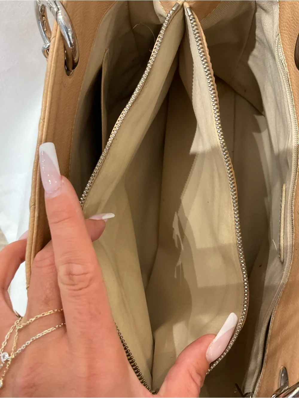 CHANEL grand shopping